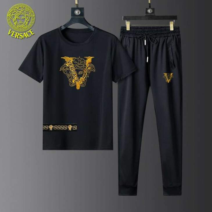 Picture of Versace Shirt Pant Suits _SKUVersaceM-5XL12yr24225108